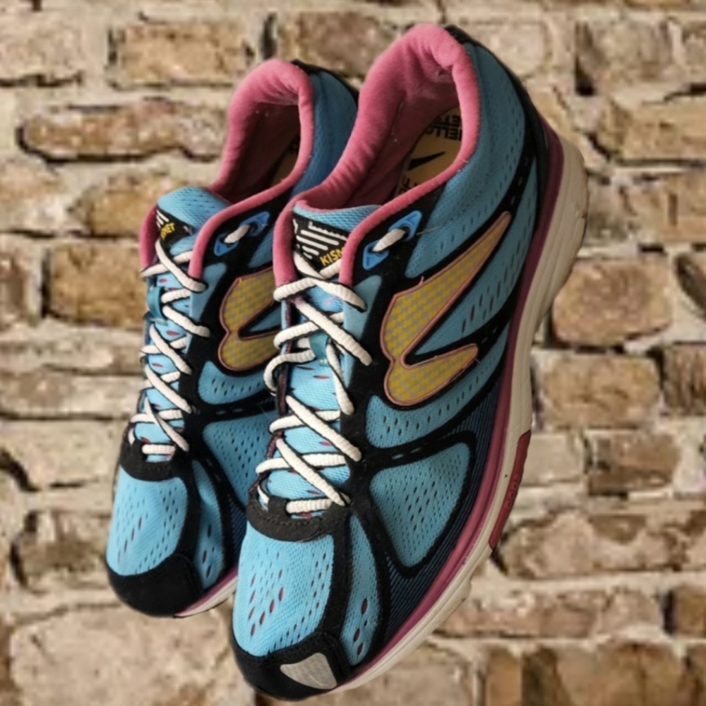 Newton Kismet shoes